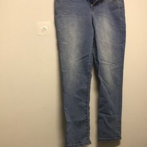 DENIM/BANDOLINO pre washed jeans